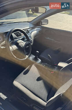 Седан Mitsubishi Lancer 2006 в  фото 14 Седан Mitsubishi Lancer 2006 в