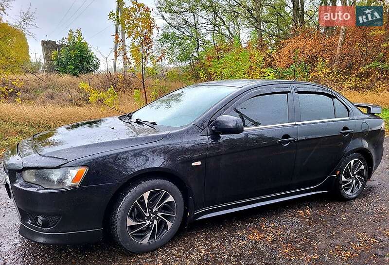 Седан Mitsubishi Lancer 2011 в Запорожье