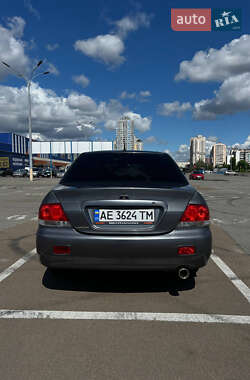 Седан Mitsubishi Lancer 2006 в  фото 3 Седан Mitsubishi Lancer 2006 в