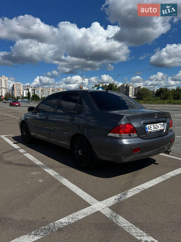 Седан Mitsubishi Lancer 2006 в Киеве фото 4 Седан Mitsubishi Lancer 2006 в Киеве