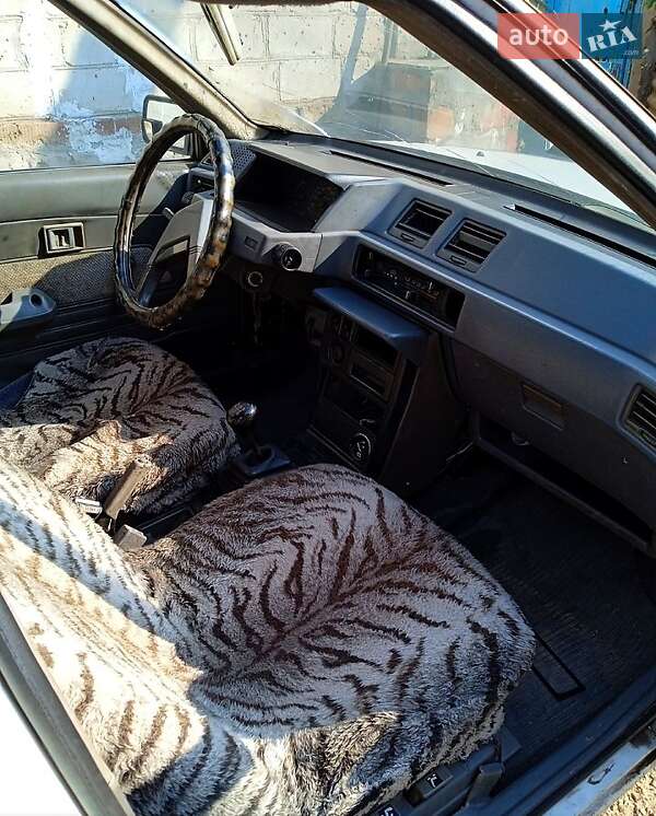 Седан Mitsubishi Lancer 1987 в Запорожье фото 6 Седан Mitsubishi Lancer 1987 в Запорожье