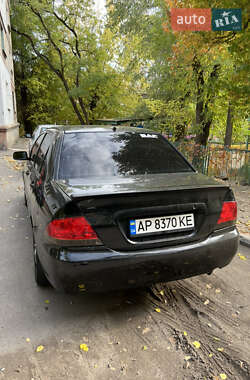 Седан Mitsubishi Lancer 2007 в  фото 2 Седан Mitsubishi Lancer 2007 в