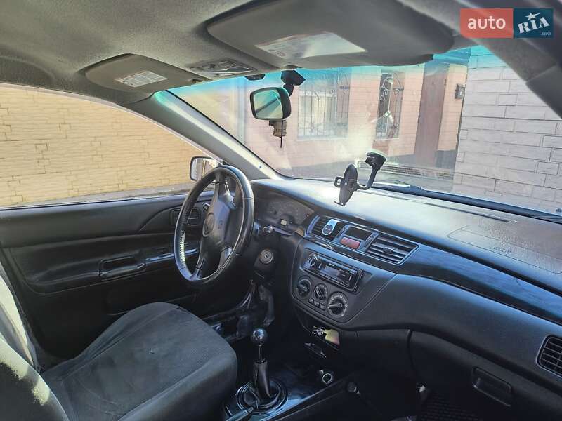 Универсал Mitsubishi Lancer 2004 в Первомайске фото 2 Универсал Mitsubishi Lancer 2004 в Первомайске
