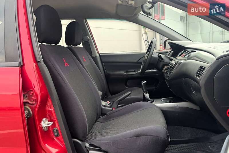 Седан Mitsubishi Lancer 2007 в Києві фото 11 Седан Mitsubishi Lancer 2007 в Києві