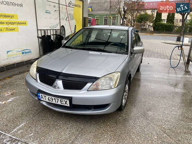 Седан Mitsubishi Lancer 2005 в Черновцах фото Седан Mitsubishi Lancer 2005 в Черновцах