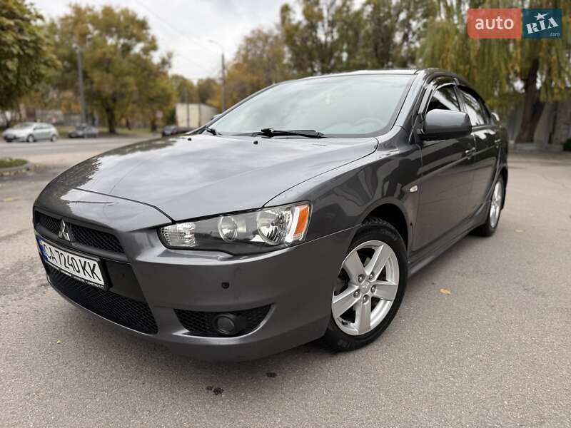Седан Mitsubishi Lancer 2008 в Днепре