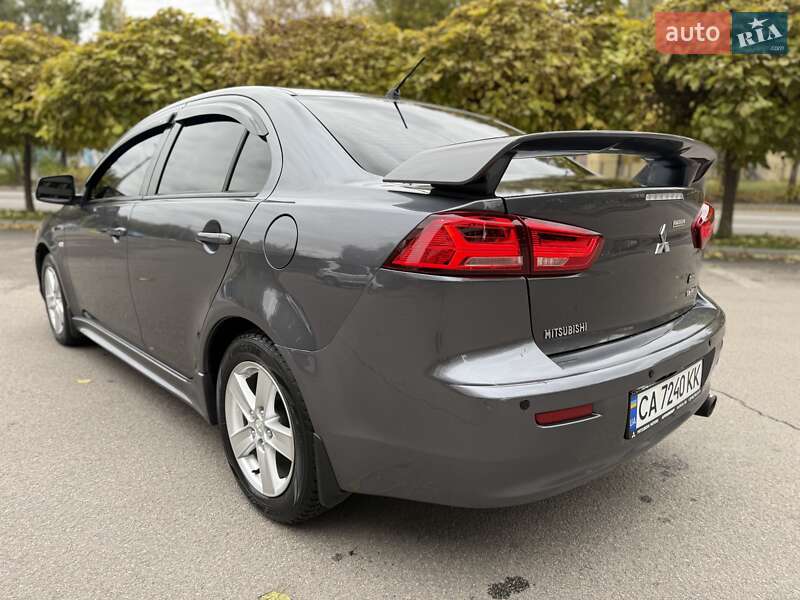 Седан Mitsubishi Lancer 2008 в Днепре