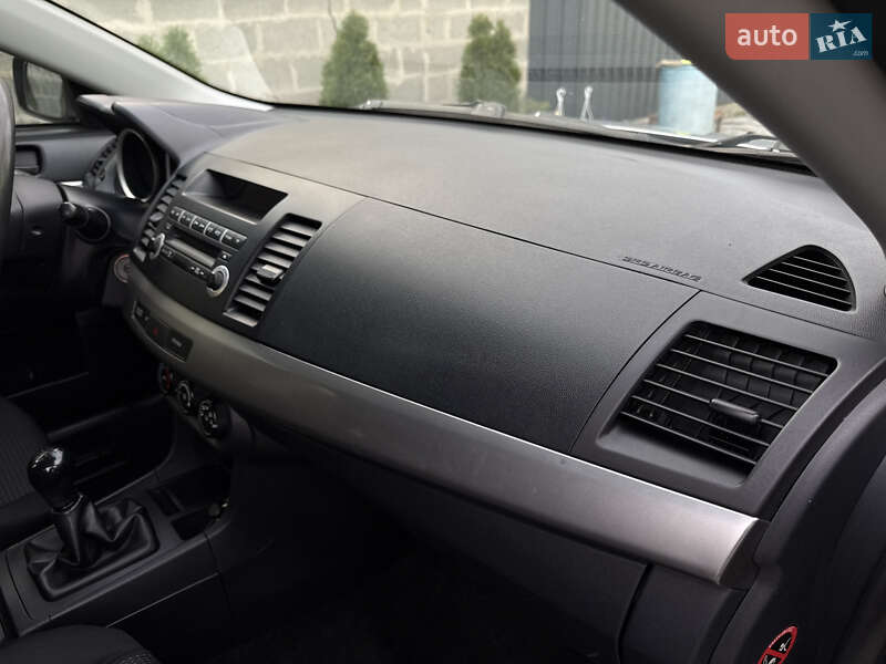 Седан Mitsubishi Lancer 2007 в Житомирі фото 39 Седан Mitsubishi Lancer 2007 в Житомирі