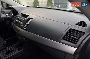 Седан Mitsubishi Lancer 2007 в 