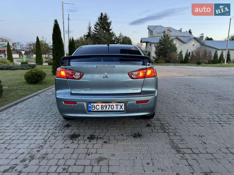 Седан Mitsubishi Lancer 2007 в Самборе