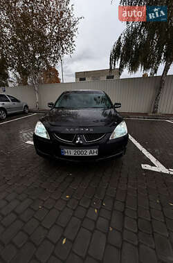 Седан Mitsubishi Lancer 2005 в  фото 30 Седан Mitsubishi Lancer 2005 в