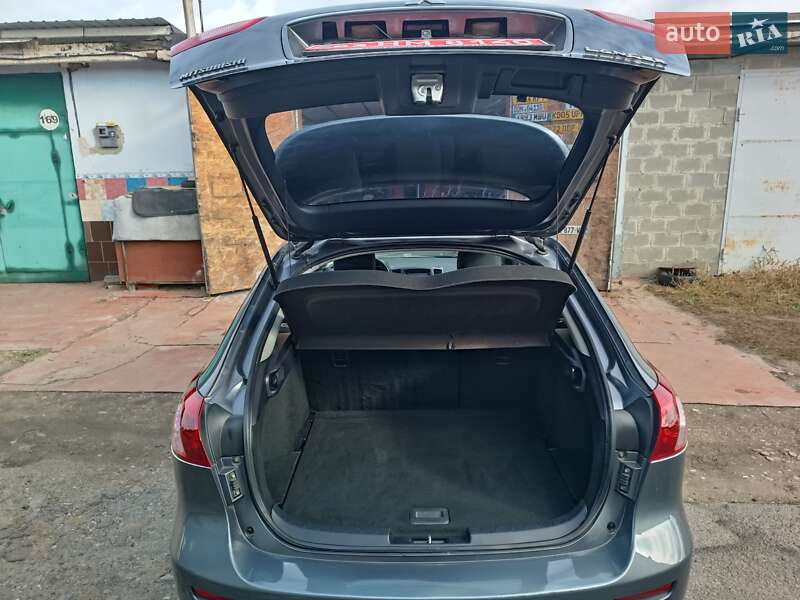 Хэтчбек Mitsubishi Lancer 2011 в Харькове фото 7 Хэтчбек Mitsubishi Lancer 2011 в Харькове