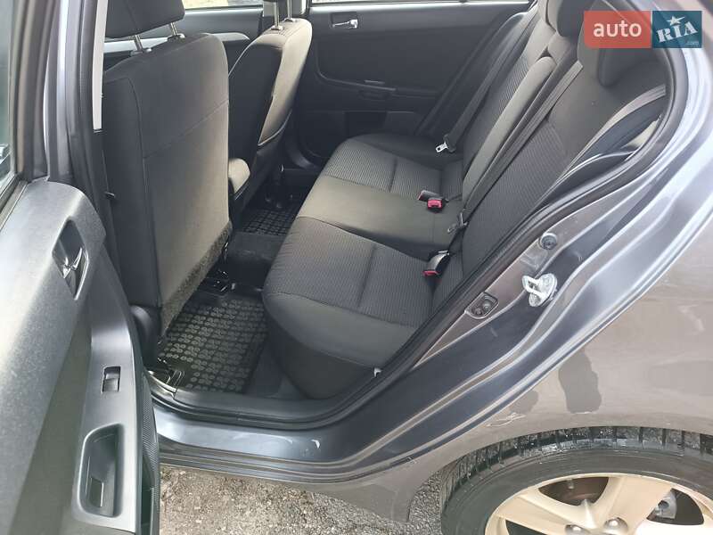 Хэтчбек Mitsubishi Lancer 2011 в Харькове фото 11 Хэтчбек Mitsubishi Lancer 2011 в Харькове