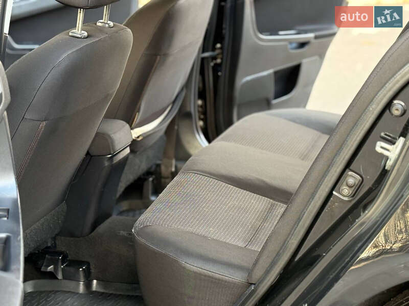Седан Mitsubishi Lancer 2007 в Дніпрі фото 12 Седан Mitsubishi Lancer 2007 в Дніпрі