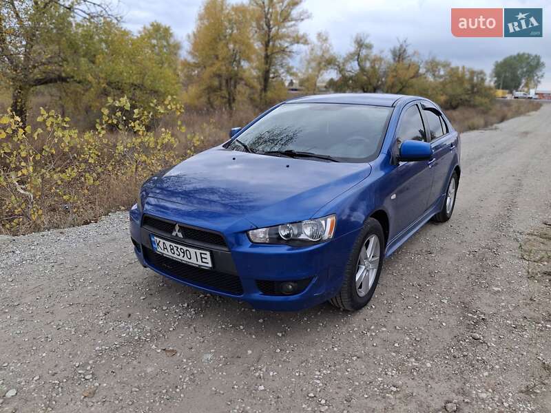 Хетчбек Mitsubishi Lancer 2008 в Новомосковську