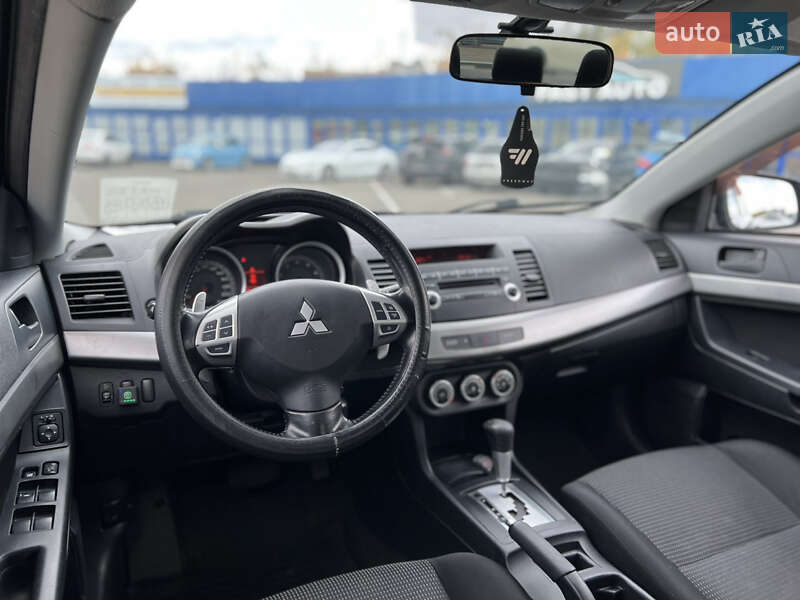 Седан Mitsubishi Lancer 2008 в Киеве фото 12 Седан Mitsubishi Lancer 2008 в Киеве