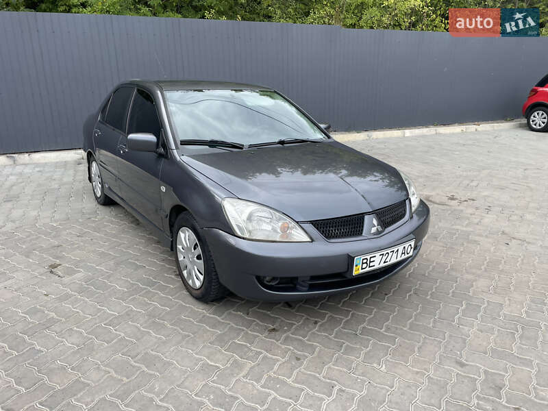 Седан Mitsubishi Lancer 2006 в Николаеве фото 3 Седан Mitsubishi Lancer 2006 в Николаеве
