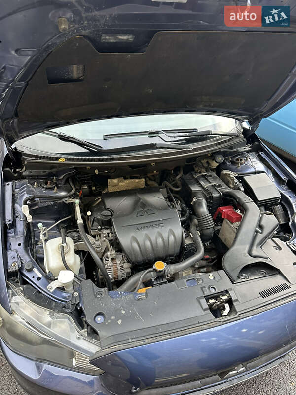 Седан Mitsubishi Lancer 2008 в Южноукраинске