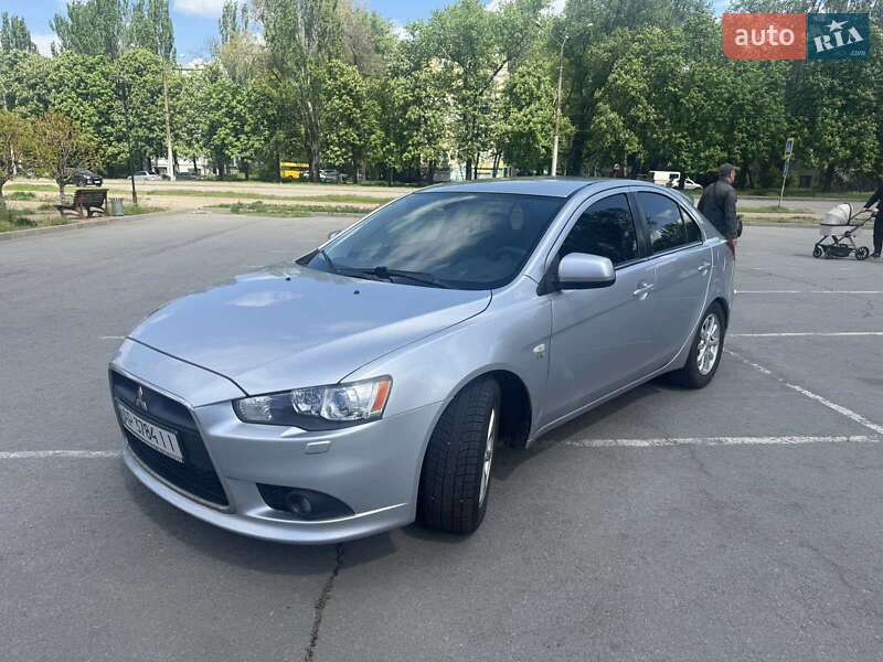Хетчбек Mitsubishi Lancer 2010 в Запоріжжі фото 5 Хетчбек Mitsubishi Lancer 2010 в Запоріжжі