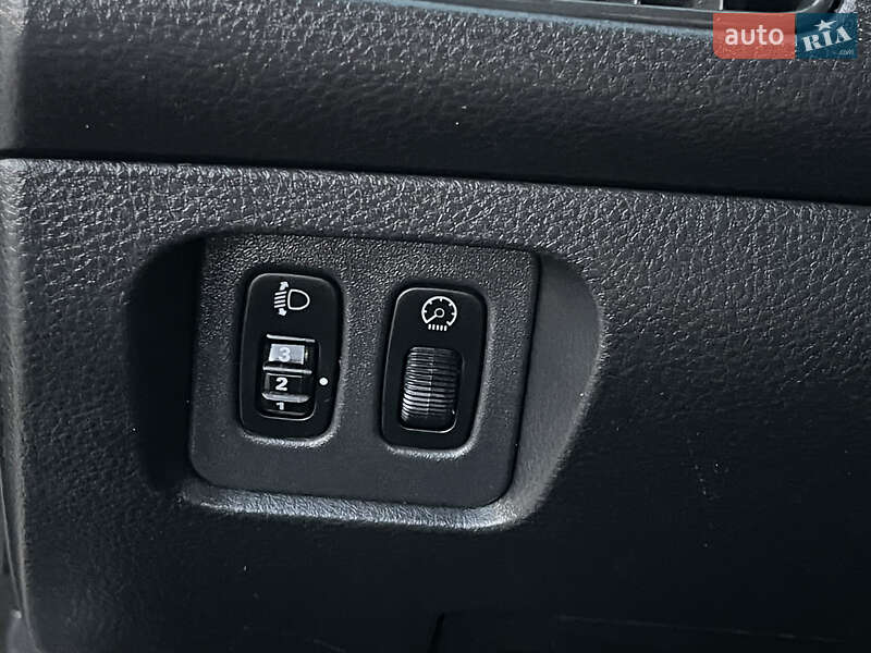 Седан Mitsubishi Lancer 2005 в Черкассах