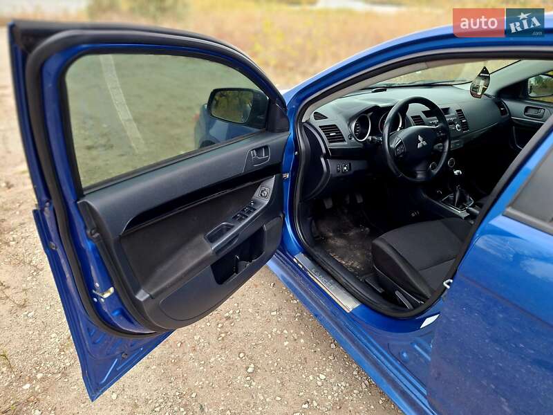 Хетчбек Mitsubishi Lancer 2008 в Новомосковську