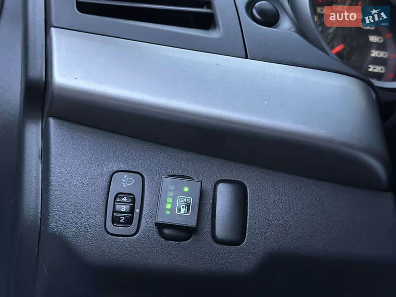 Седан Mitsubishi Lancer 2008 в Львові