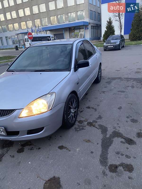 Седан Mitsubishi Lancer 2003 в Белой Церкви