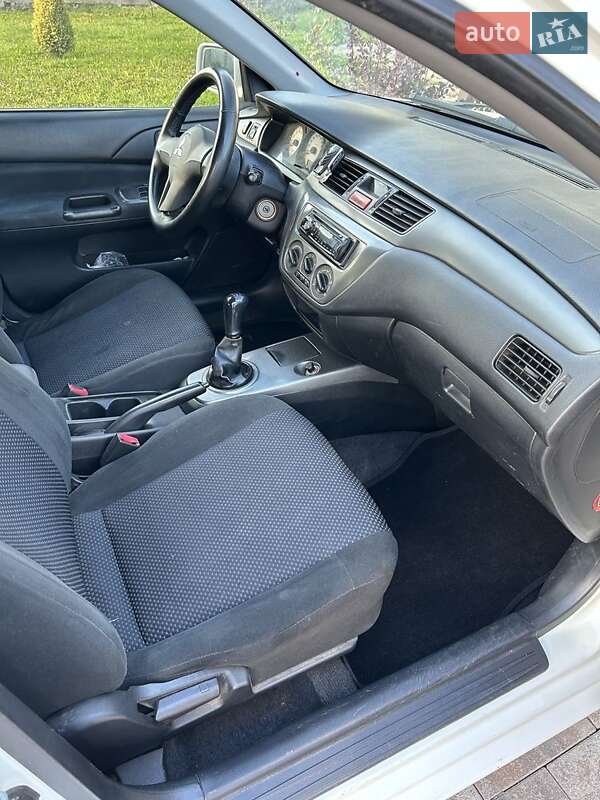 Универсал Mitsubishi Lancer 2008 в Ивано-Франковске фото 5 Универсал Mitsubishi Lancer 2008 в Ивано-Франковске