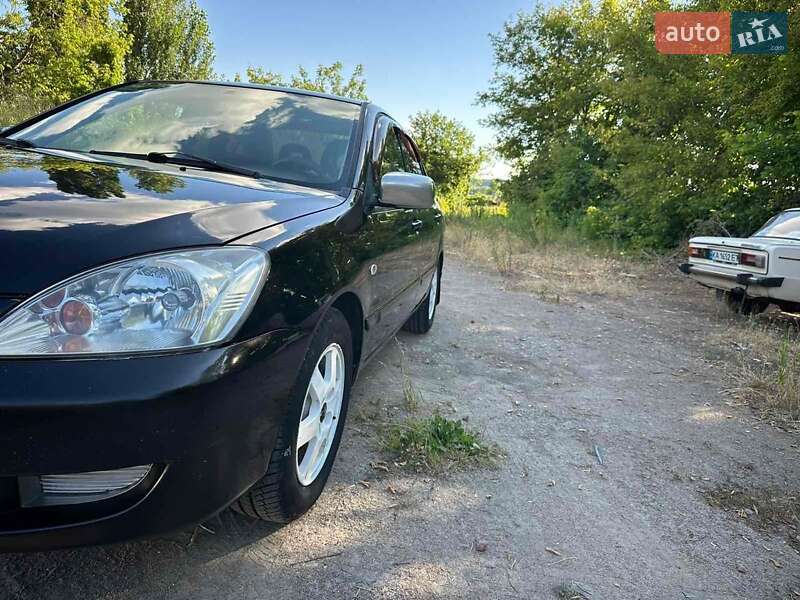 Седан Mitsubishi Lancer 2006 в Киеве фото 18 Седан Mitsubishi Lancer 2006 в Киеве