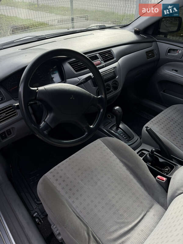 Седан Mitsubishi Lancer 2004 в Дніпрі фото 8 Седан Mitsubishi Lancer 2004 в Дніпрі
