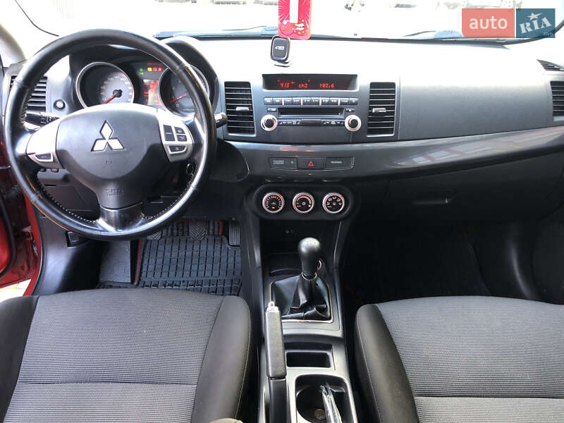 Хэтчбек Mitsubishi Lancer 2008 в Ивано-Франковске фото 16 Хэтчбек Mitsubishi Lancer 2008 в Ивано-Франковске
