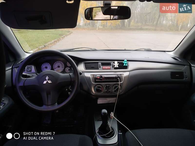 Седан Mitsubishi Lancer 2008 в Прилуках