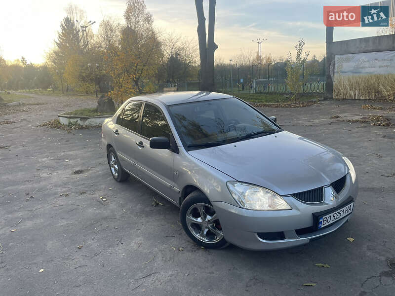 Седан Mitsubishi Lancer 2004 в Теофиполе фото 2 Седан Mitsubishi Lancer 2004 в Теофиполе