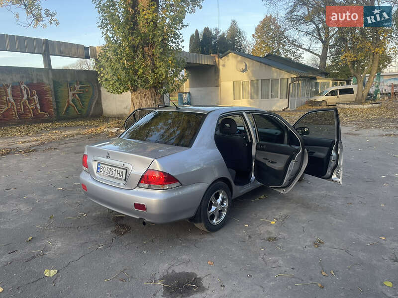 Седан Mitsubishi Lancer 2004 в Теофиполе фото 19 Седан Mitsubishi Lancer 2004 в Теофиполе