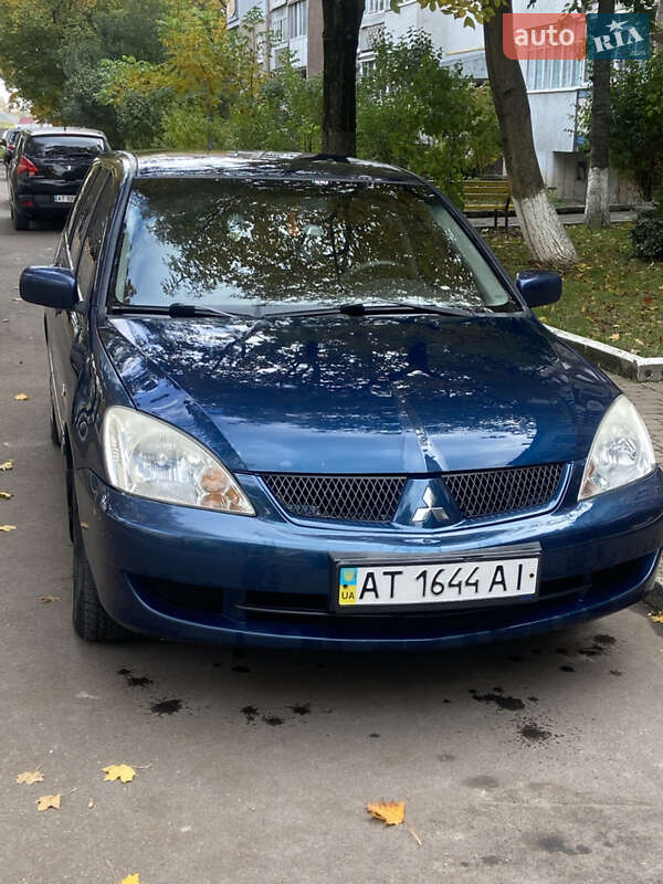 Универсал Mitsubishi Lancer 2004 в Ивано-Франковске