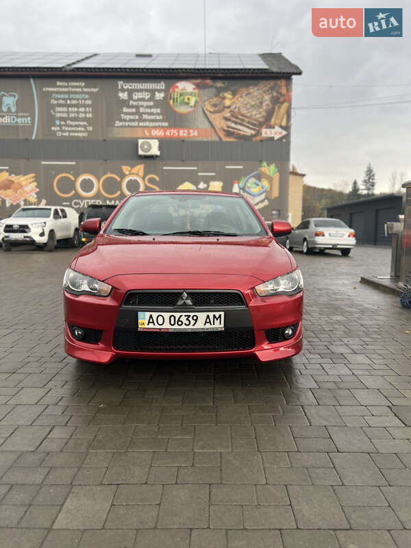 Седан Mitsubishi Lancer 2008 в Перечине