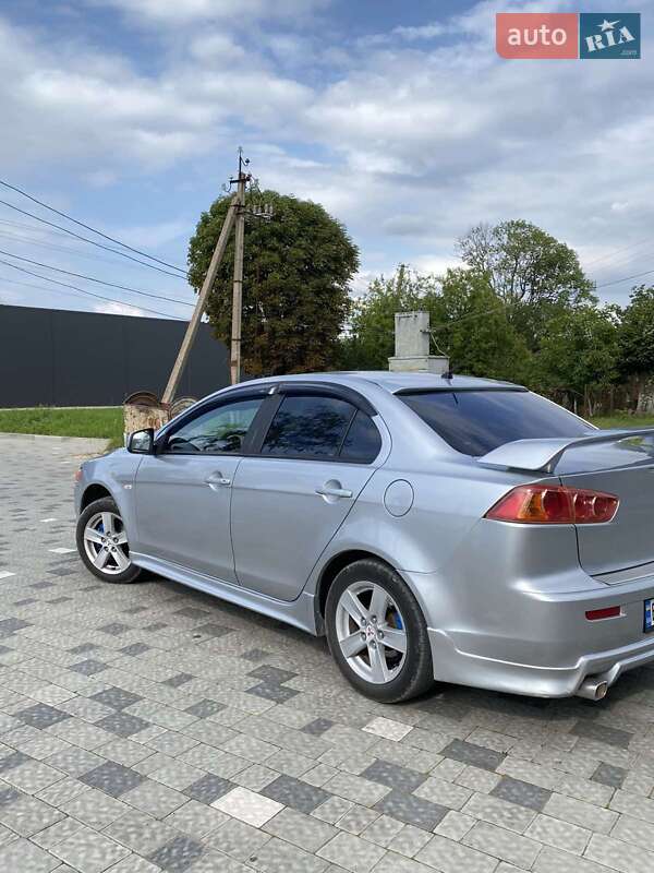Седан Mitsubishi Lancer 2009 в Турці