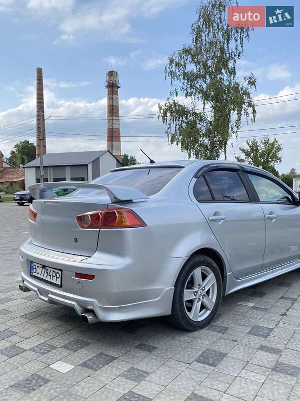 Седан Mitsubishi Lancer 2009 в Турці