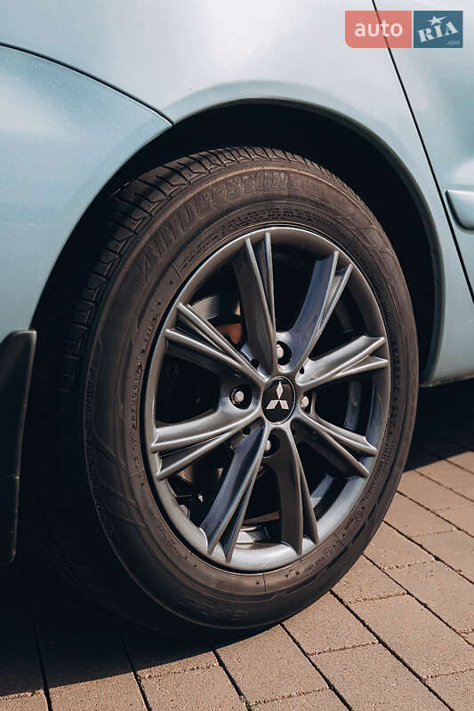 Седан Mitsubishi Lancer 2006 в Одесі фото 5 Седан Mitsubishi Lancer 2006 в Одесі