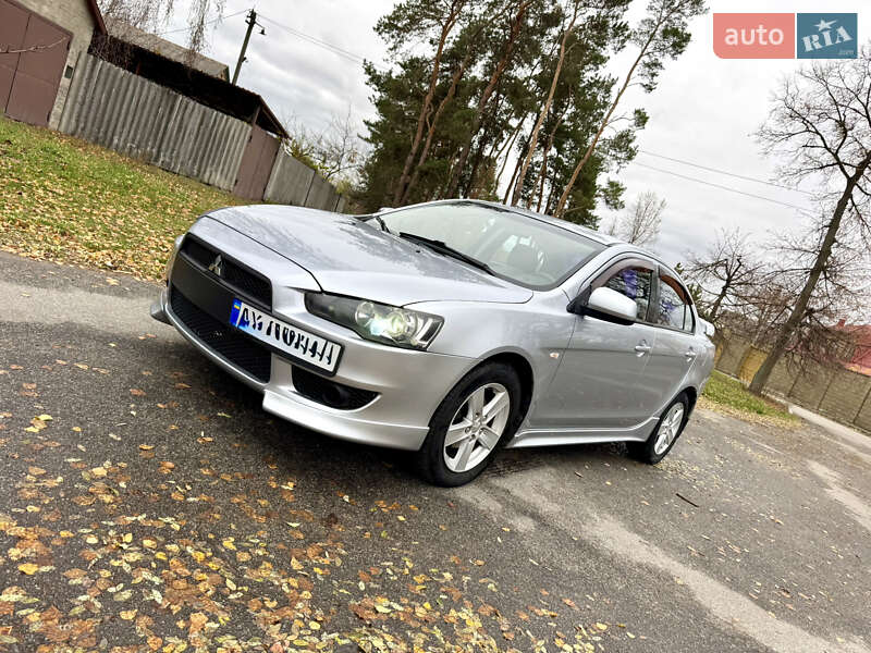 Седан Mitsubishi Lancer 2008 в Харькове фото 3 Седан Mitsubishi Lancer 2008 в Харькове