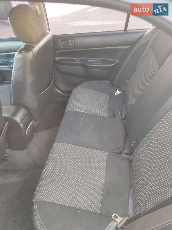 Седан Mitsubishi Lancer 2004 в Білогородці фото 17 Седан Mitsubishi Lancer 2004 в Білогородці