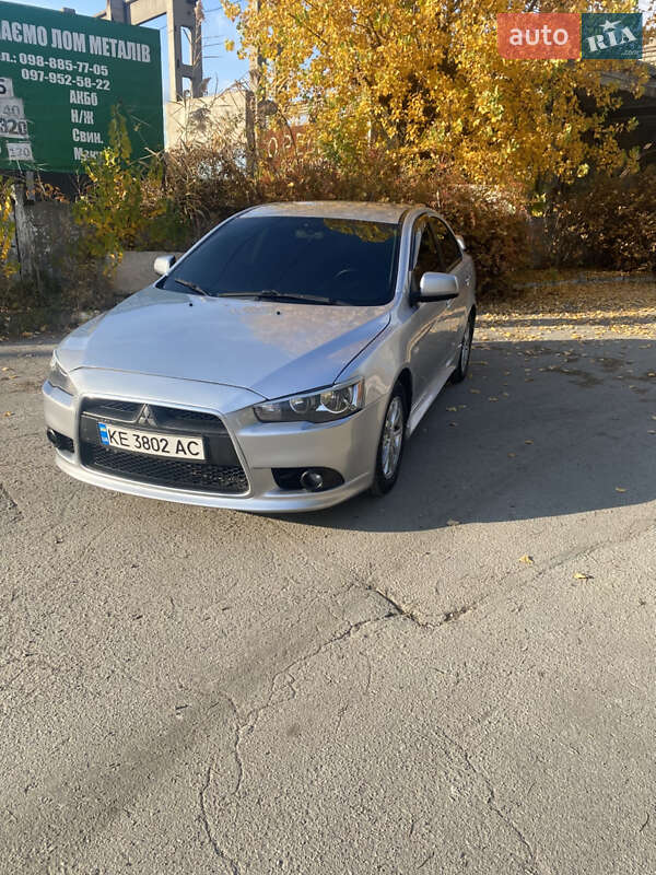 Седан Mitsubishi Lancer 2012 в Дніпрі