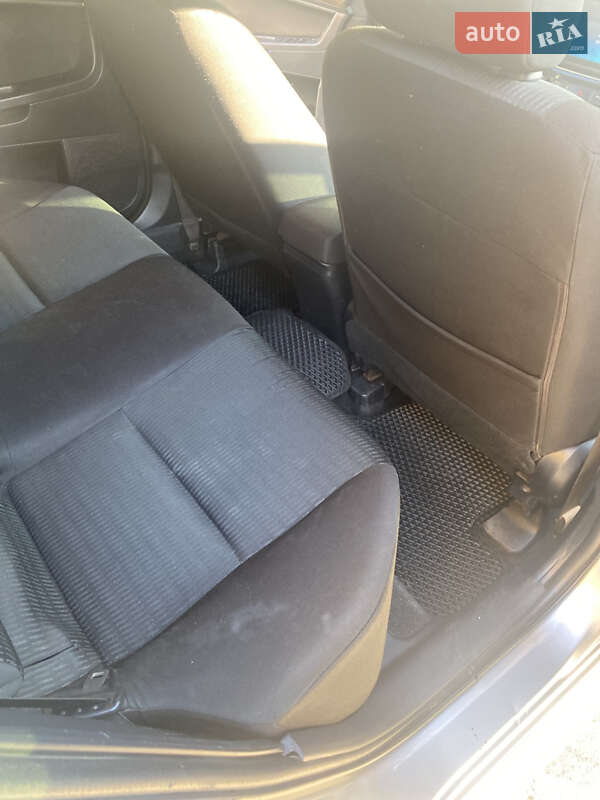 Седан Mitsubishi Lancer 2012 в Дніпрі