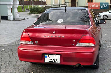 Седан Mitsubishi Lancer 2001 в Киеве