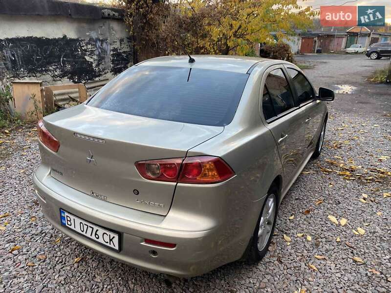 Седан Mitsubishi Lancer 2007 в Полтаве фото 3 Седан Mitsubishi Lancer 2007 в Полтаве