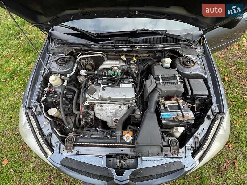 Седан Mitsubishi Lancer 2004 в Черкассах