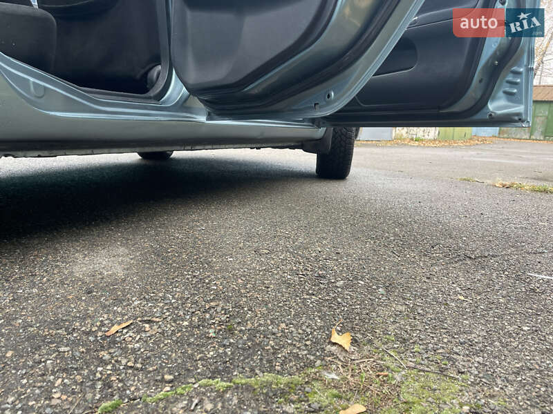 Седан Mitsubishi Lancer 2007 в Киеве фото 12 Седан Mitsubishi Lancer 2007 в Киеве