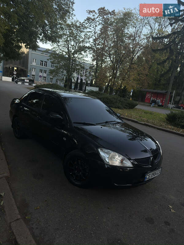 Седан Mitsubishi Lancer 2006 в Черновцах