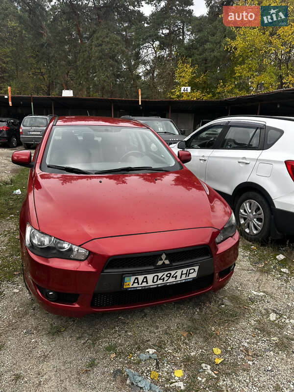 Седан Mitsubishi Lancer 2008 в Киеве