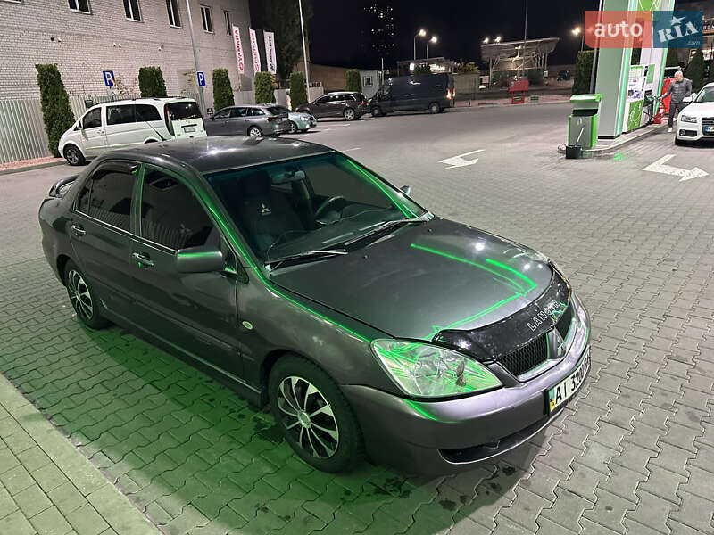 Седан Mitsubishi Lancer 2007 в Киеве фото 10 Седан Mitsubishi Lancer 2007 в Киеве